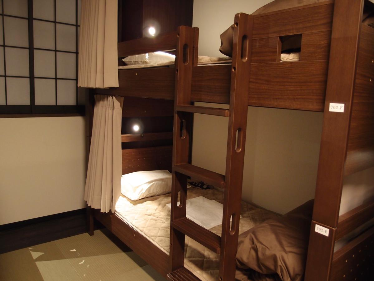 Space Hostel Präfektur Tokio Exterior foto