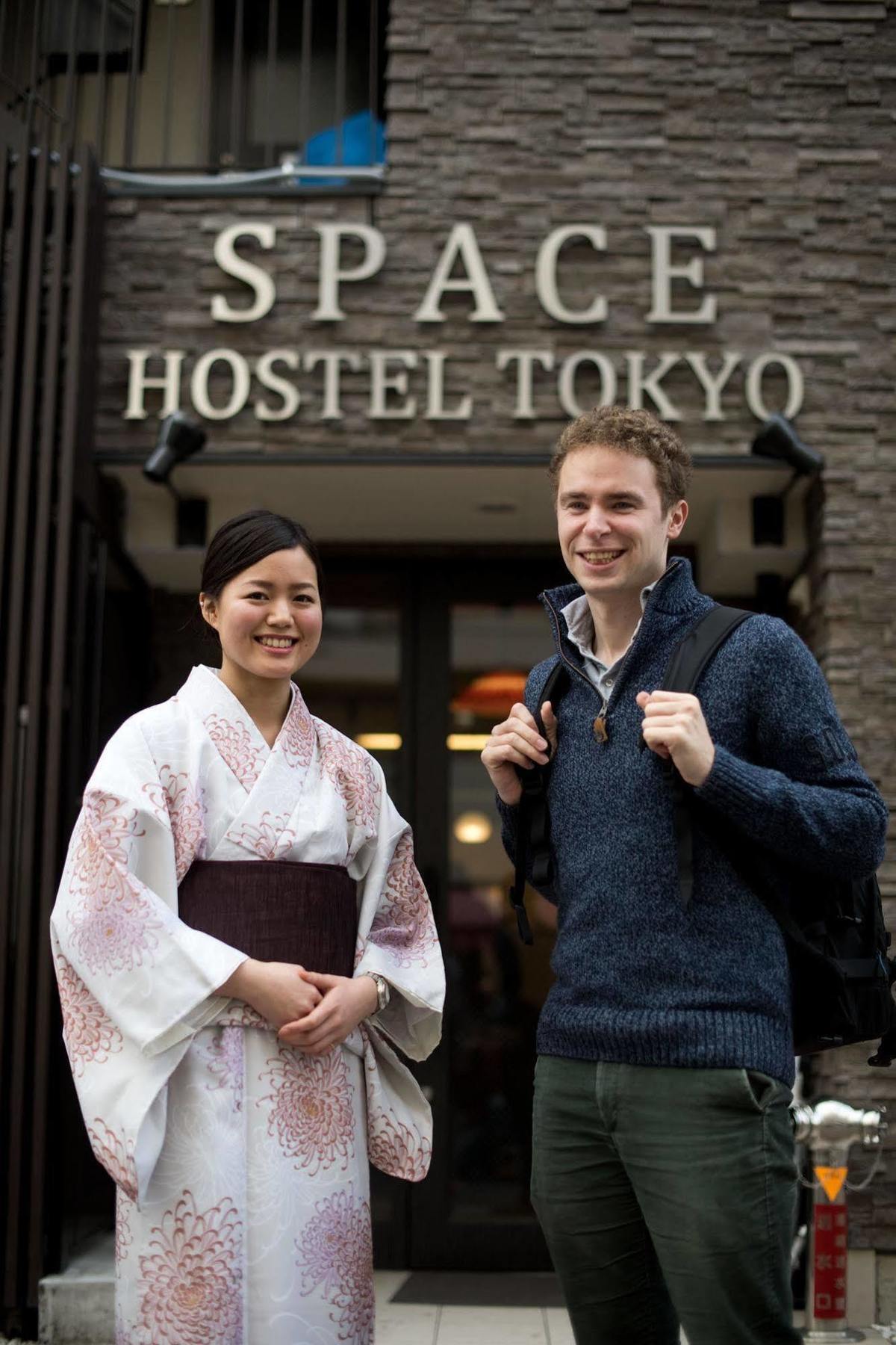 Space Hostel Präfektur Tokio Exterior foto